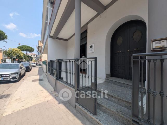 Ufficio in commerciale in Viale della Vittoria 5