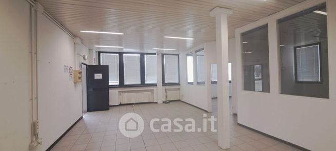 Ufficio in commerciale in Via Saliceto 28 /C