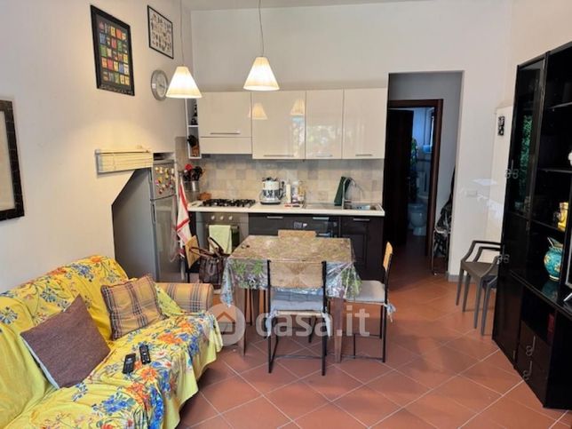 Appartamento in residenziale in Viale IV Novembre