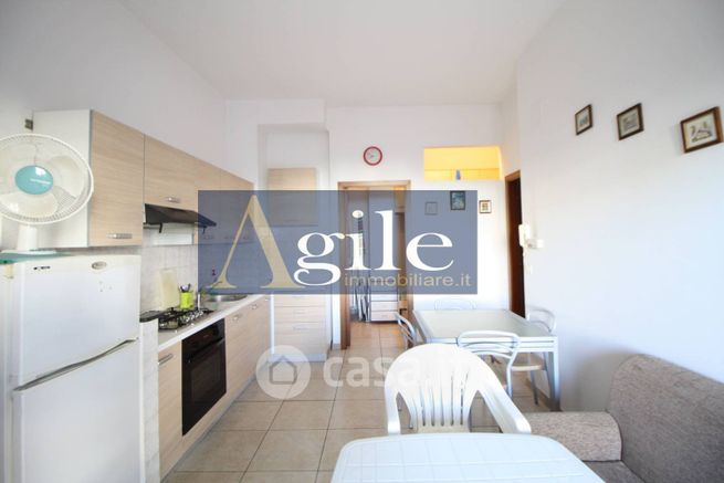 Appartamento in residenziale in Via Capri 100