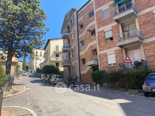 Appartamento in residenziale in Via Vittorio Alfieri 30