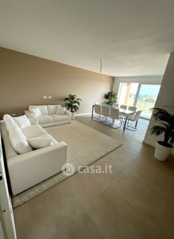 Attico/mansarda in residenziale in Via delle Gardenie