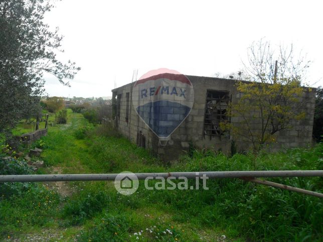 Villa in residenziale in Viale Stefano Candura