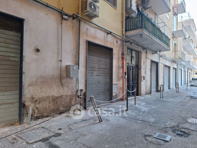 Box/posto auto in residenziale in Via T. Cauciello