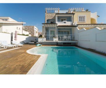 Villa in residenziale in Lungomare di Levante