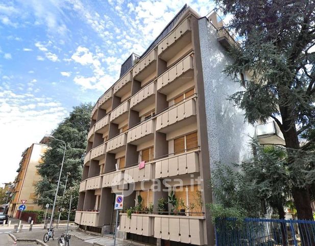 Appartamento in residenziale in Via Monte Nero 40