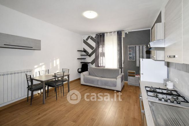 Appartamento in residenziale in Via Monte Bianco