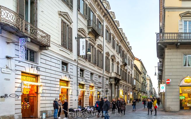 Appartamento in residenziale in Via Carlo Alberto 32