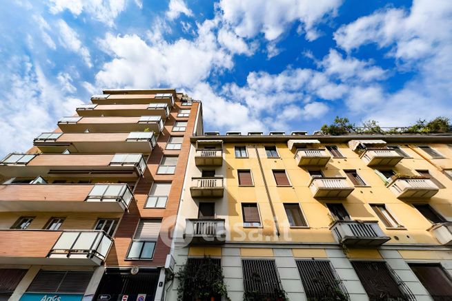 Appartamento in residenziale in Via Curio Dentato 1