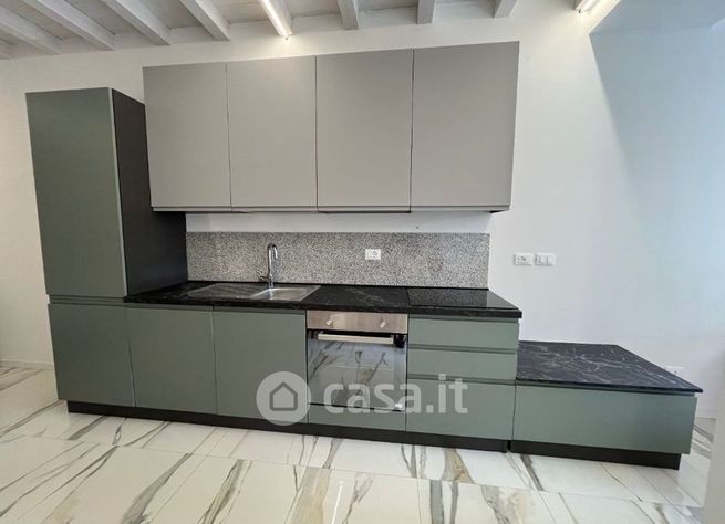Appartamento in residenziale in Via Costa Rive 16