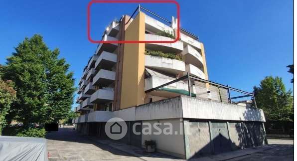 Appartamento in residenziale in Via Alfredo Catalani 13