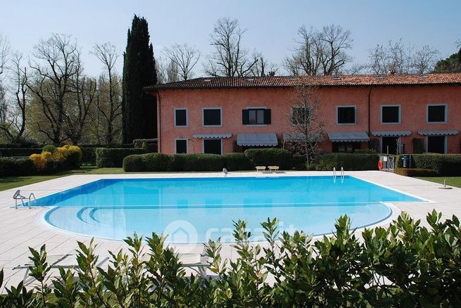 Appartamento in residenziale in Viale F. Agello 1