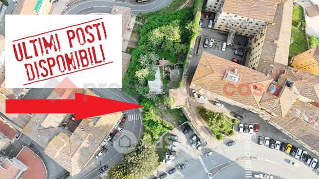 Box/posto auto in residenziale in 