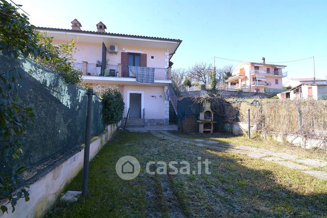 Appartamento in residenziale in Via Piani 16