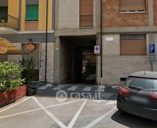 Box/posto auto in residenziale in 