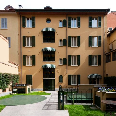 Appartamento in residenziale in Via Ascanio Sforza 55