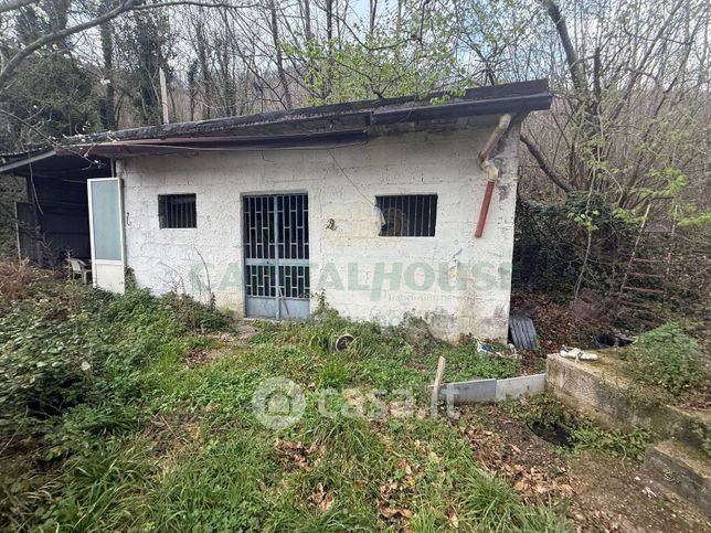 Terreno agricolo in commerciale in Via Campo Sportivo