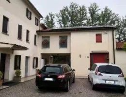 Appartamento in residenziale in Via Marcorà