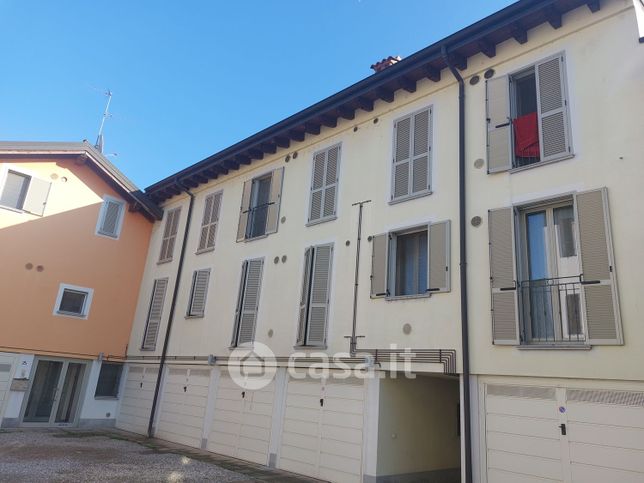 Appartamento in residenziale in Via Madre Cabrini 28