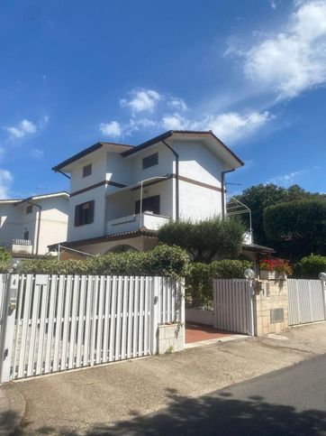 Appartamento in residenziale in Via Marotta