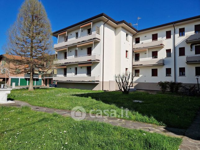 Appartamento in residenziale in Via Busi