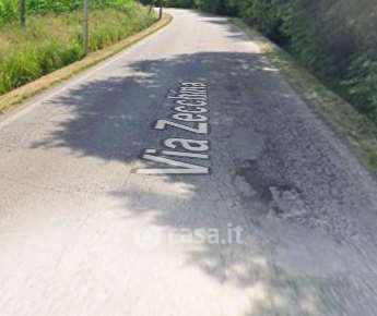 Terreno agricolo in commerciale in Via Zecchina