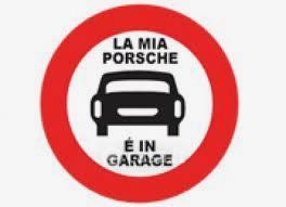 Box/posto auto in residenziale in Viale Cadore 15