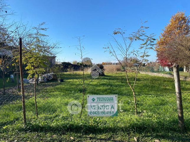 Terreno agricolo in commerciale in Via Soranza 46