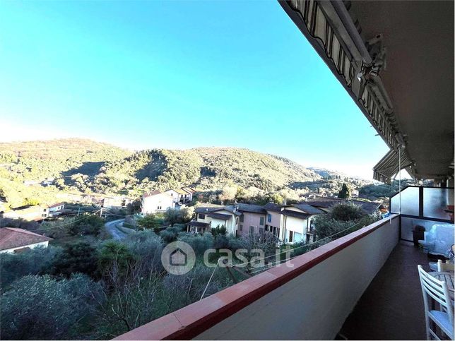 Appartamento in residenziale in Via B. Gazzoli 33