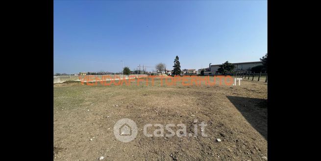 Terreno edificabile in residenziale in 