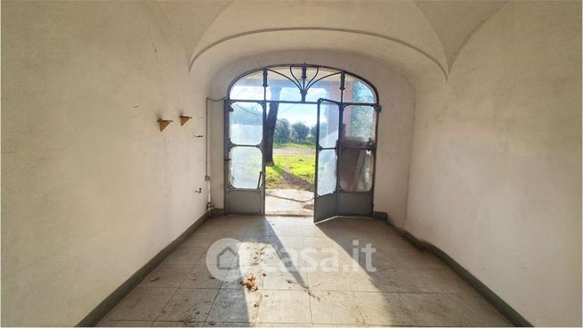 Villa in residenziale in 