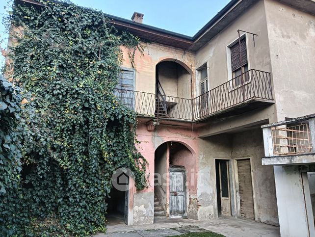 Casa indipendente in residenziale in Via Orazio