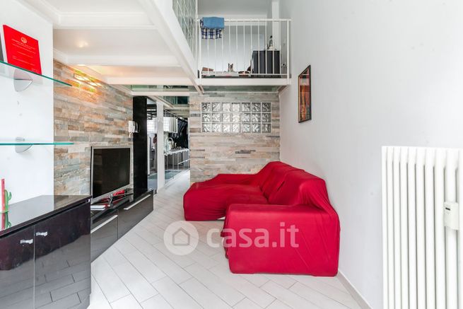 Loft in residenziale in Piazzale Nizza 5