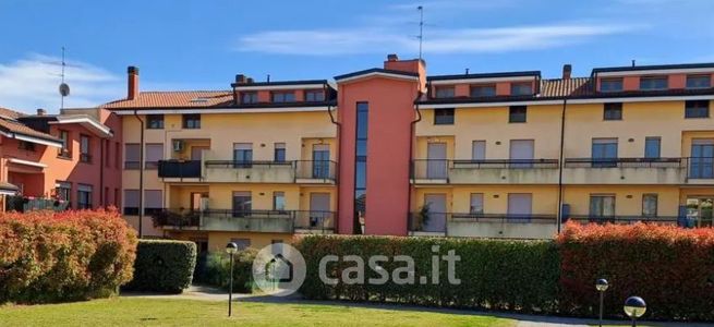 Appartamento in residenziale in Via Galileo Vercesi 19