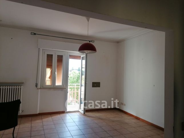 Appartamento in residenziale in Via IV Novembre