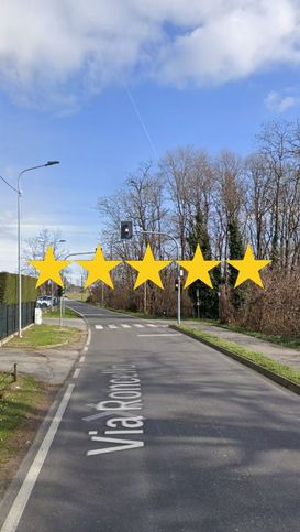 Appartamento in residenziale in Via Roncello