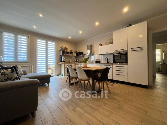 Appartamento in residenziale in Via XXV Aprile