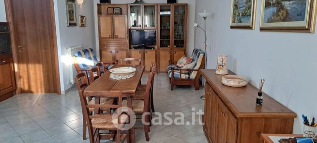 Appartamento in residenziale in Via Fratelli Bandiera
