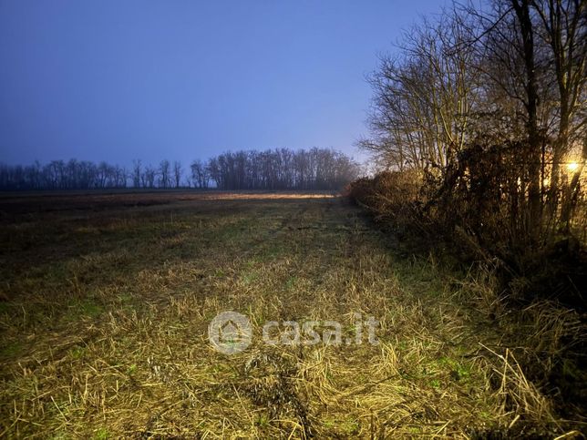 Terreno agricolo in commerciale in Strada del Signù
