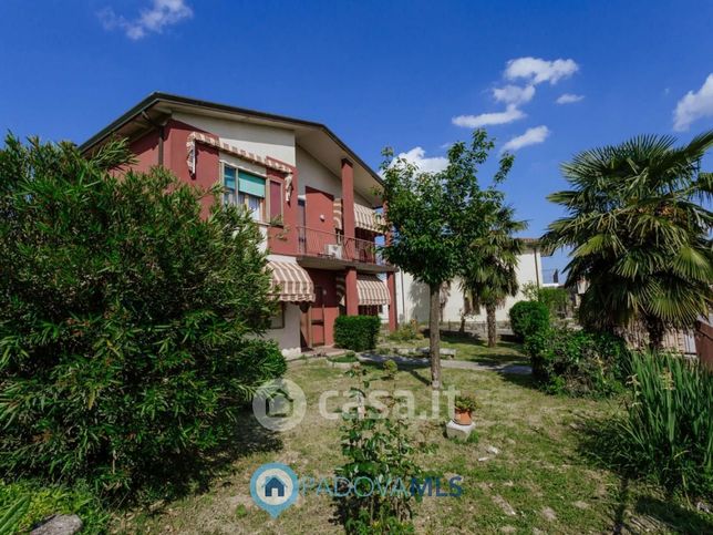 Casa indipendente in residenziale in Via Mure