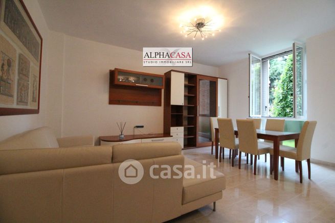 Appartamento in residenziale in Via J. F. Kennedy 16
