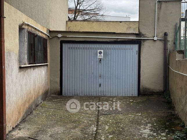 Garage/posto auto in residenziale in Via del Lavoro