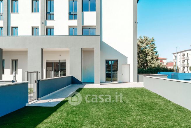 Appartamento in residenziale in Via Flero