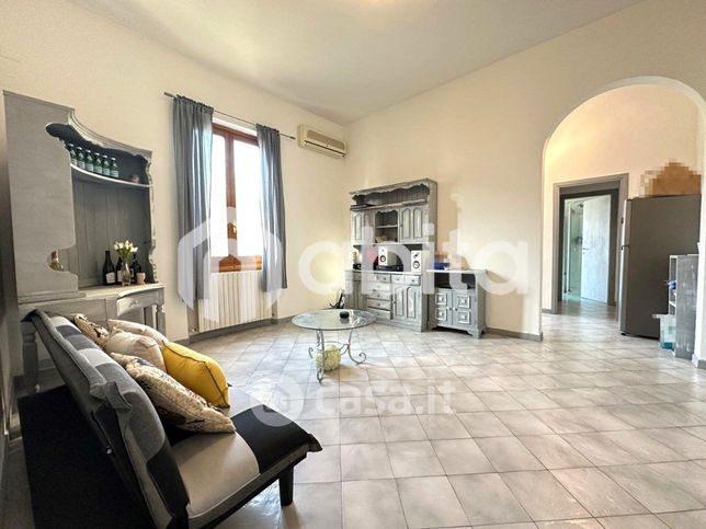 Appartamento in residenziale in Via della Costituzione