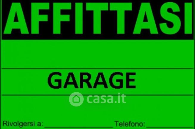 Box/posto auto in residenziale in Via Margna