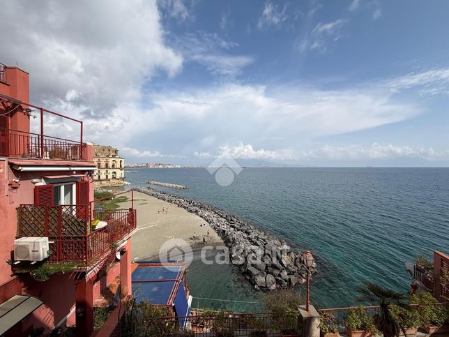Appartamento in residenziale in Via Posillipo 26