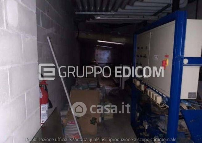 Box/posto auto in residenziale in Via Roma