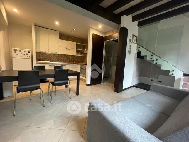 Appartamento in residenziale in Via Barcuzzi 1