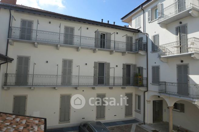 Appartamento in residenziale in Via Severino Capsoni 13