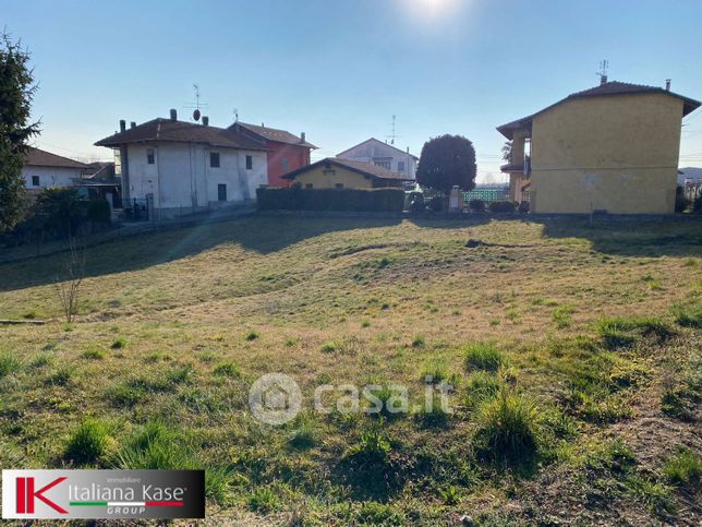 Terreno edificabile in residenziale in Via Rondissone